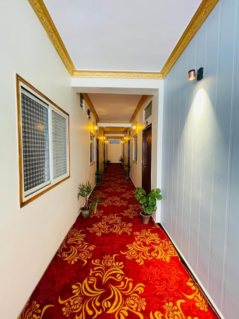 Hotel Boss Palace 마이소르 외부 사진